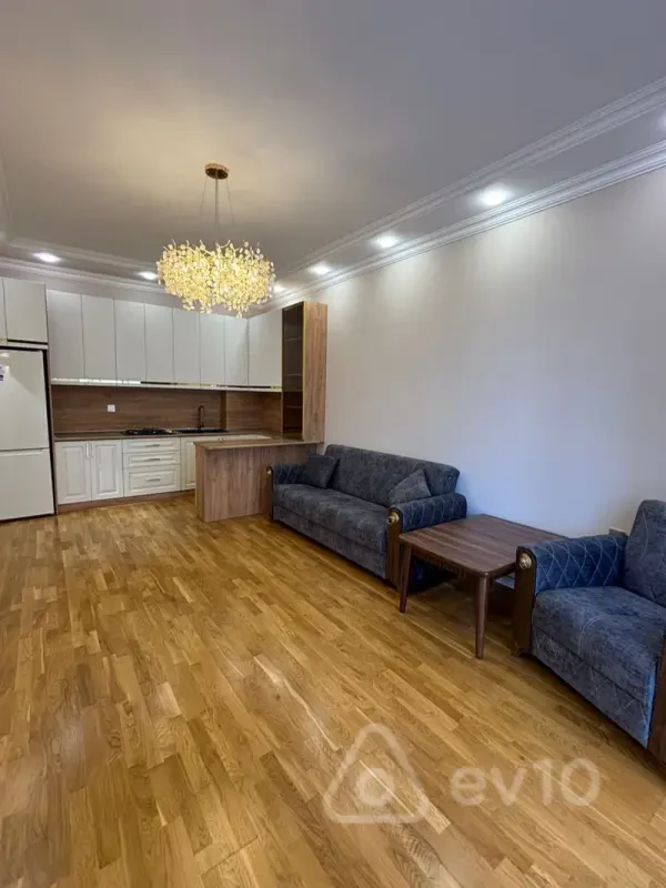 Kirayə verilir 2 otaqlı yeni tikili 52 m²