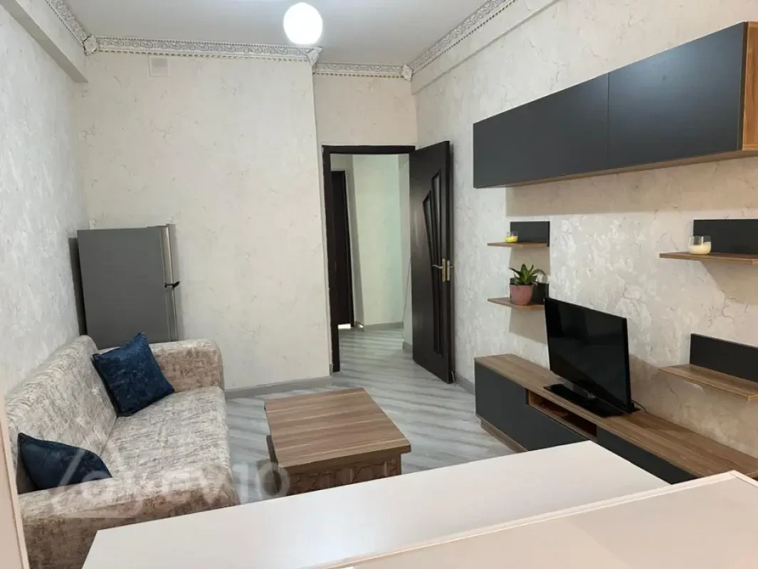 Kirayə verilir 2 otaqlı yeni tikili 55 m²