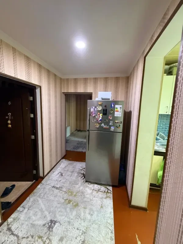 Satılır 3 otaqlı köhnə tikili 60 m²