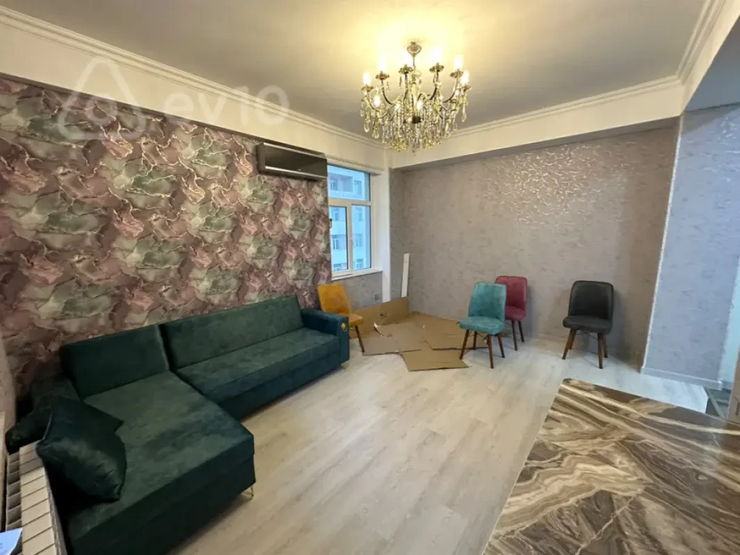 Kirayə verilir 2 otaqlı yeni tikili 55 m²
