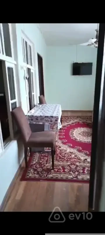 Kirayə verilir 2 otaqlı həyət evi 70 m²