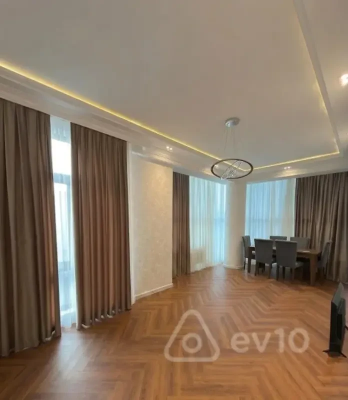 Kirayə verilir 2 otaqlı yeni tikili 85 m²