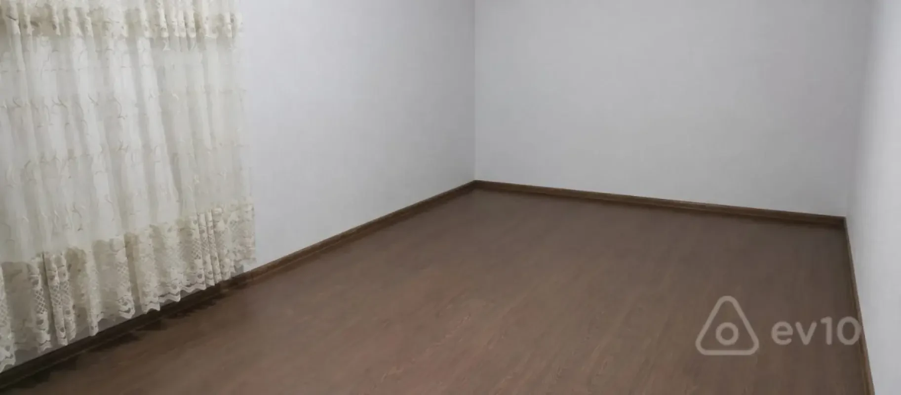 Kirayə verilir 2 otaqlı yeni tikili 57 m²