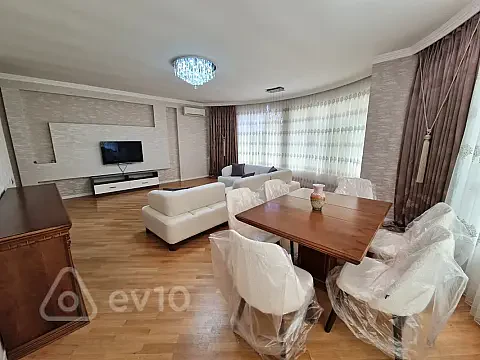 Kirayə verilir 4 otaqlı yeni tikili 175 m² — Bakı, Nərimanov 4 otaq 175.00 m²