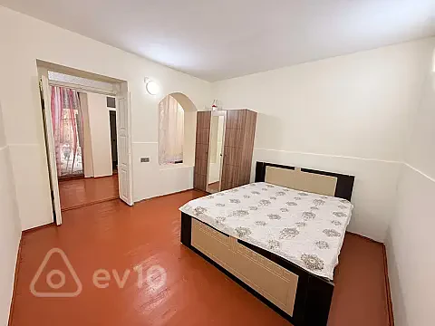 Kirayə verilir 2 otaqlı həyət evi 36 m² — Bakı, Nəsimi 2 otaq 36.00 m²
