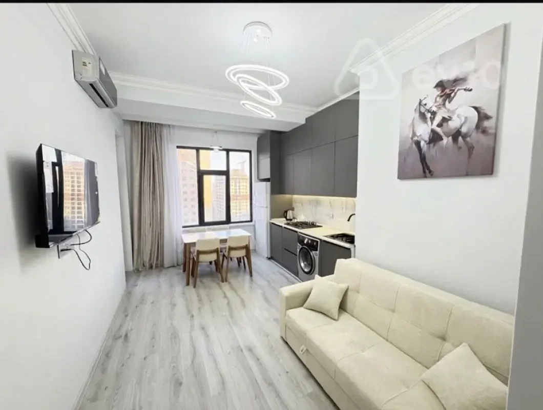 Kirayə verilir 2 otaqlı yeni tikili 60 m²