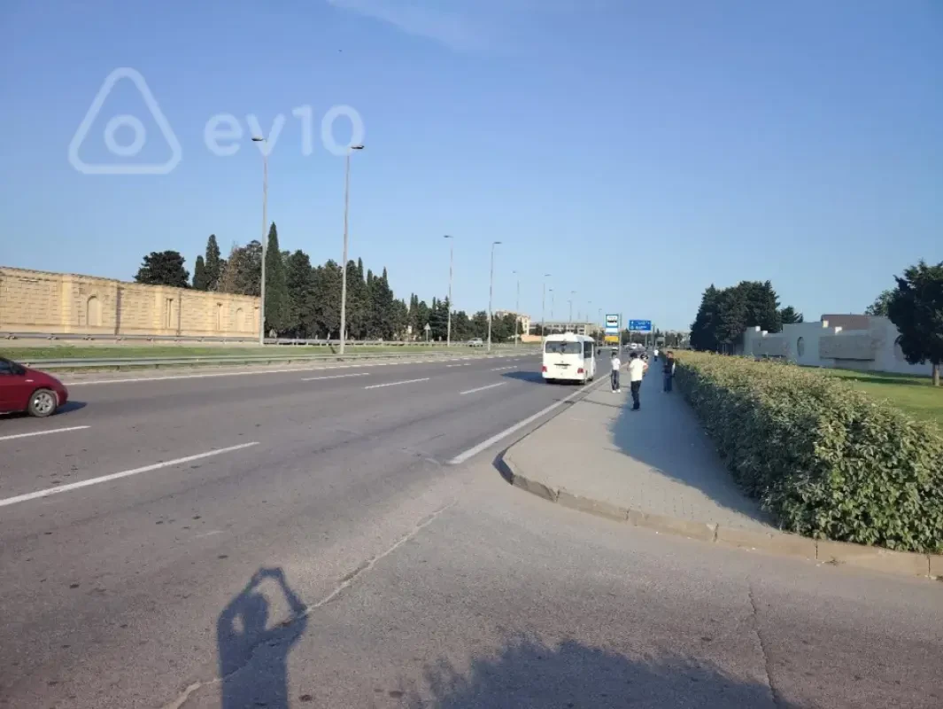 Satılır 3 otaqlı həyət evi 107 m²