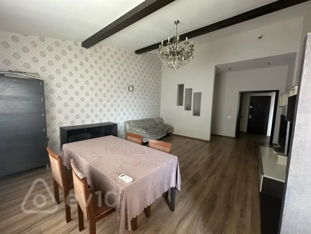 Kirayə verilir 2 otaqlı yeni tikili 85 m²