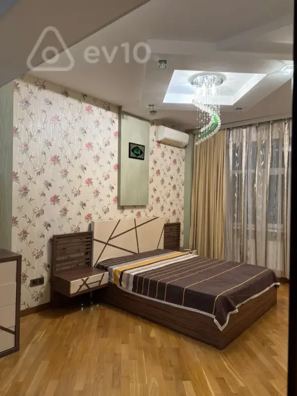Kirayə verilir 2 otaqlı yeni tikili 100 m²