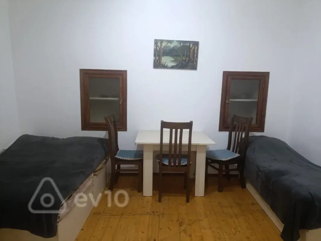 Kirayə verilir 1 otaqlı həyət evi 26 m²