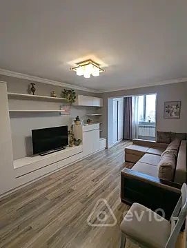 Kirayə verilir 3 otaqlı köhnə tikili 80 m² — Bakı, Yasamal 3 otaq 80.00 m²