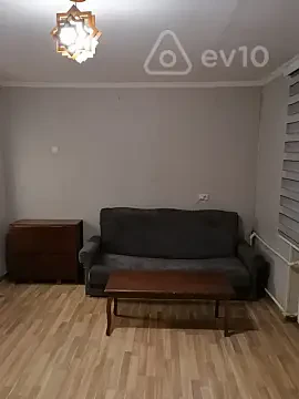 Kirayə verilir 1 otaqlı köhnə tikili 32 m² — Bakı, Yasamal 1 otaq 32.00 m²
