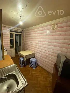 Kirayə verilir 3 otaqlı köhnə tikili 65 m² — Bakı, Yasamal 3 otaq 65.00 m²