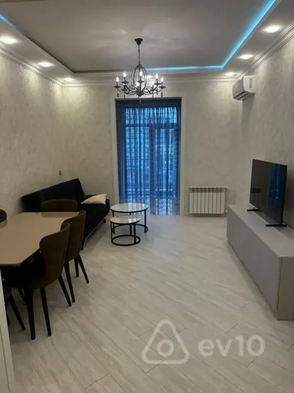 Kirayə verilir 2 otaqlı yeni tikili 65 m²