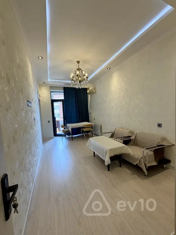 Kirayə verilir 3 otaqlı yeni tikili 80 m²