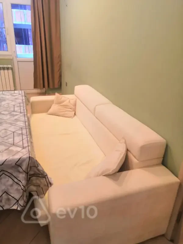 Kirayə verilir 2 otaqlı yeni tikili 58 m²
