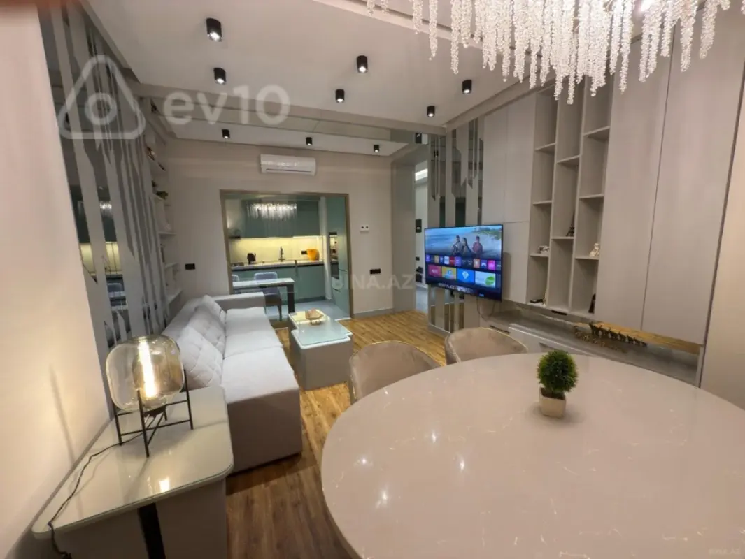 Kirayə verilir 2 otaqlı yeni tikili 65 m²