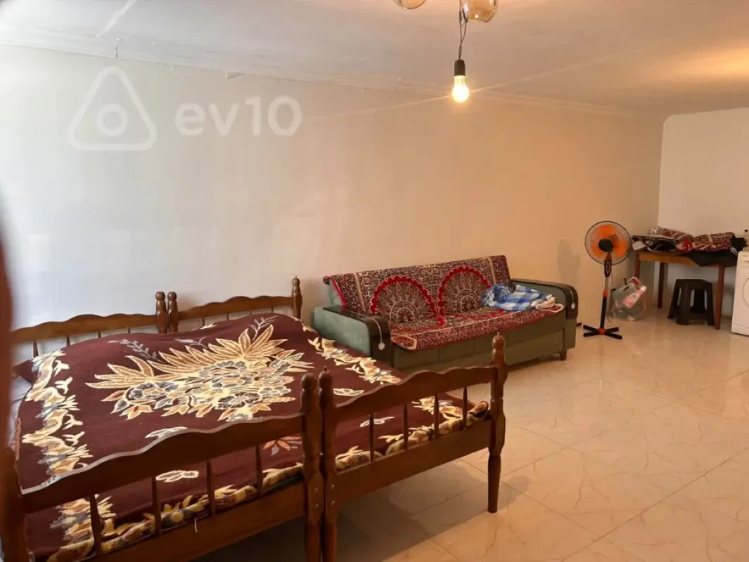 Kirayə verilir 1 otaqlı həyət evi 51 m²