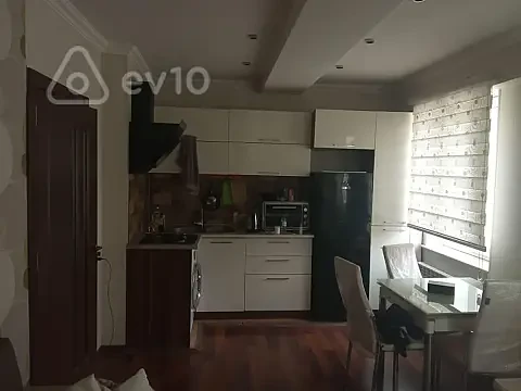 Kirayə verilir 2 otaqlı köhnə tikili 45 m² — Bakı, Yasamal 2 otaq 45.00 m²