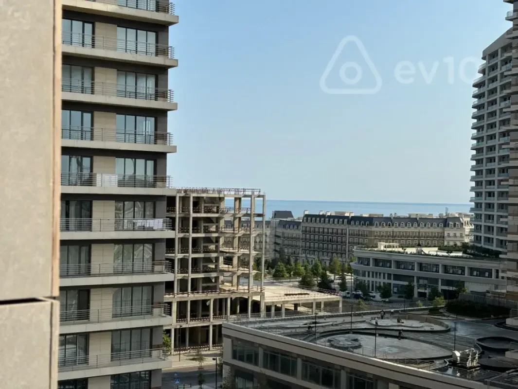 Satılır 4 otaqlı yeni tikili 194 m²