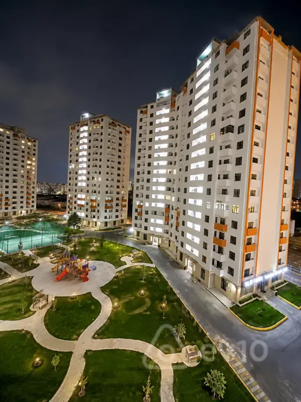 Kirayə verilir 2 otaqlı yeni tikili 65 m²