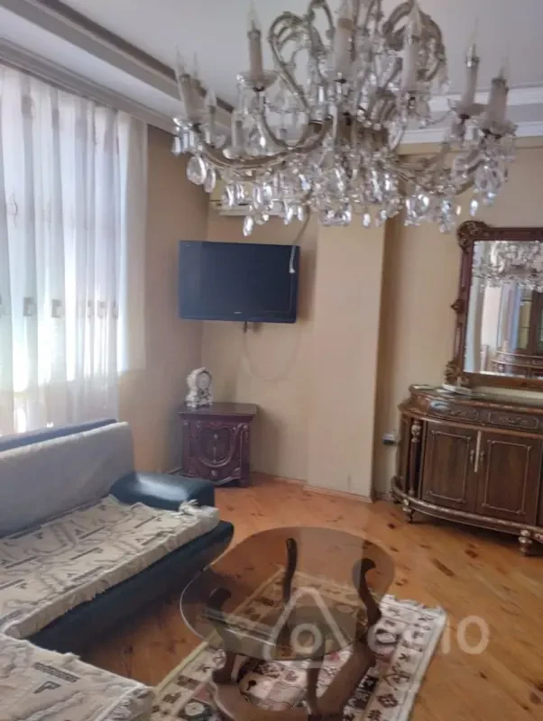 Kirayə verilir 2 otaqlı yeni tikili 65 m²