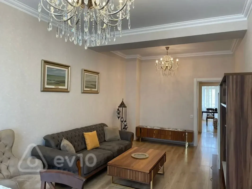 Kirayə verilir 3 otaqlı yeni tikili 110 m²