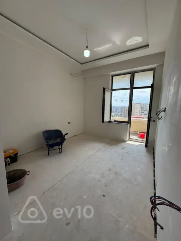 Satılır 2 otaqlı yeni tikili 67 m²