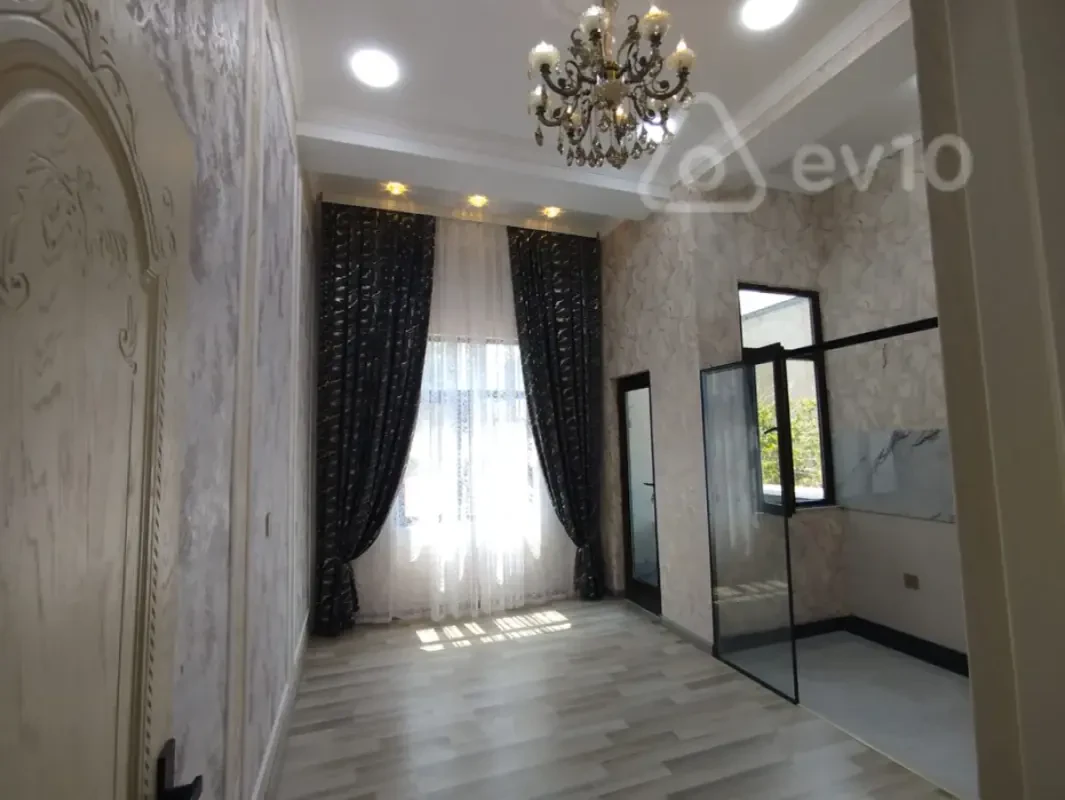 Satılır 3 otaqlı yeni tikili 52 m²