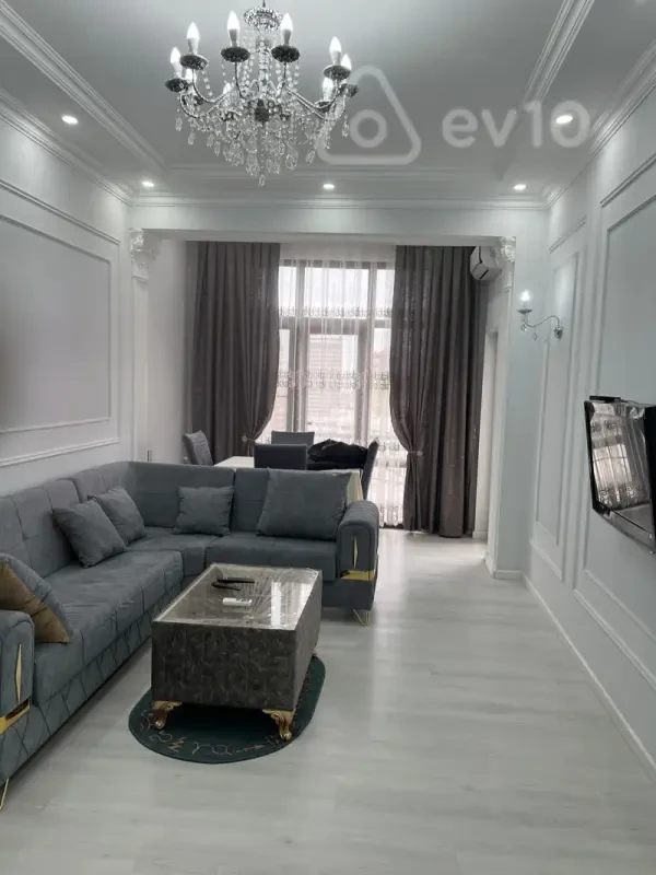 Kirayə verilir 2 otaqlı yeni tikili 75 m²