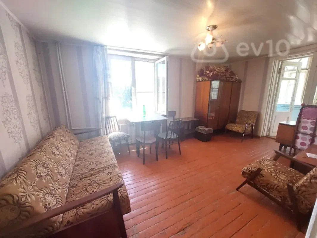 Kirayə verilir 1 otaqlı köhnə tikili 30 m²