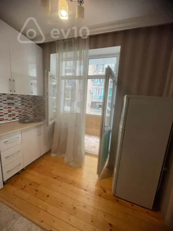 Kirayə verilir 2 otaqlı yeni tikili 55 m²