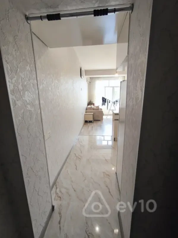 Satılır 1 otaqlı yeni tikili 32 m²
