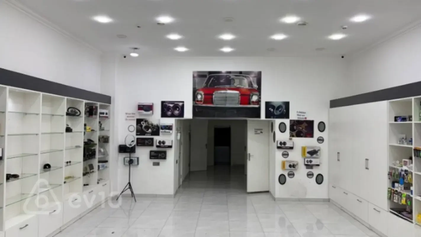 Kirayə verilir mənzil 110 m²
