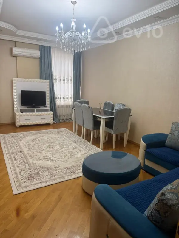 Kirayə verilir 2 otaqlı yeni tikili 65 m²