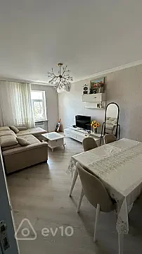 Kirayə verilir 2 otaqlı köhnə tikili 65 m² — Bakı, Suraxanı 2 otaq 65.00 m²