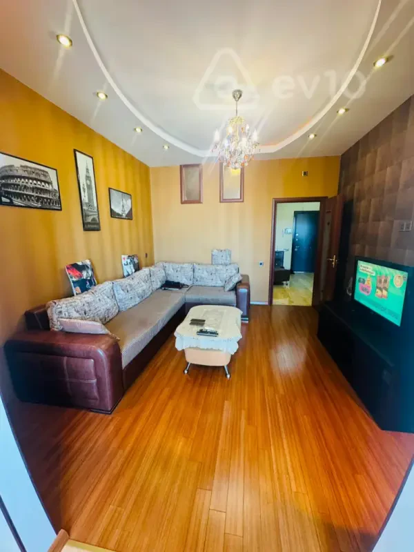 Kirayə verilir 3 otaqlı yeni tikili 78 m²
