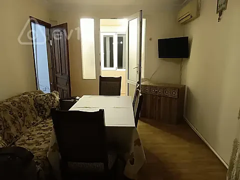 Kirayə verilir 2 otaqlı köhnə tikili 50 m² — Bakı, Nərimanov 2 otaq 50.00 m²