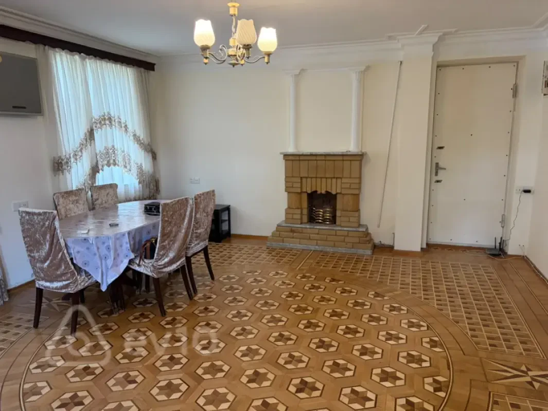 Kirayə verilir 3 otaqlı köhnə tikili 75 m²