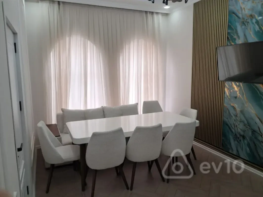 Satılır 4 otaqlı həyət evi 100 m²