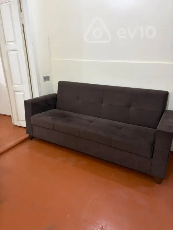 Kirayə verilir 2 otaqlı köhnə tikili 35 m²