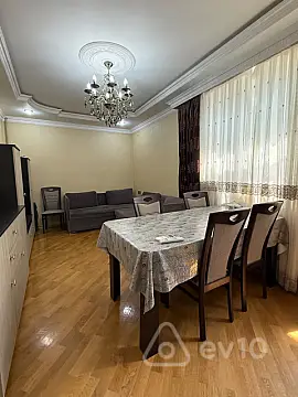 Satılır 2 otaqlı köhnə tikili 53 m² — Bakı, Nizami 2 otaq 53.00 m²