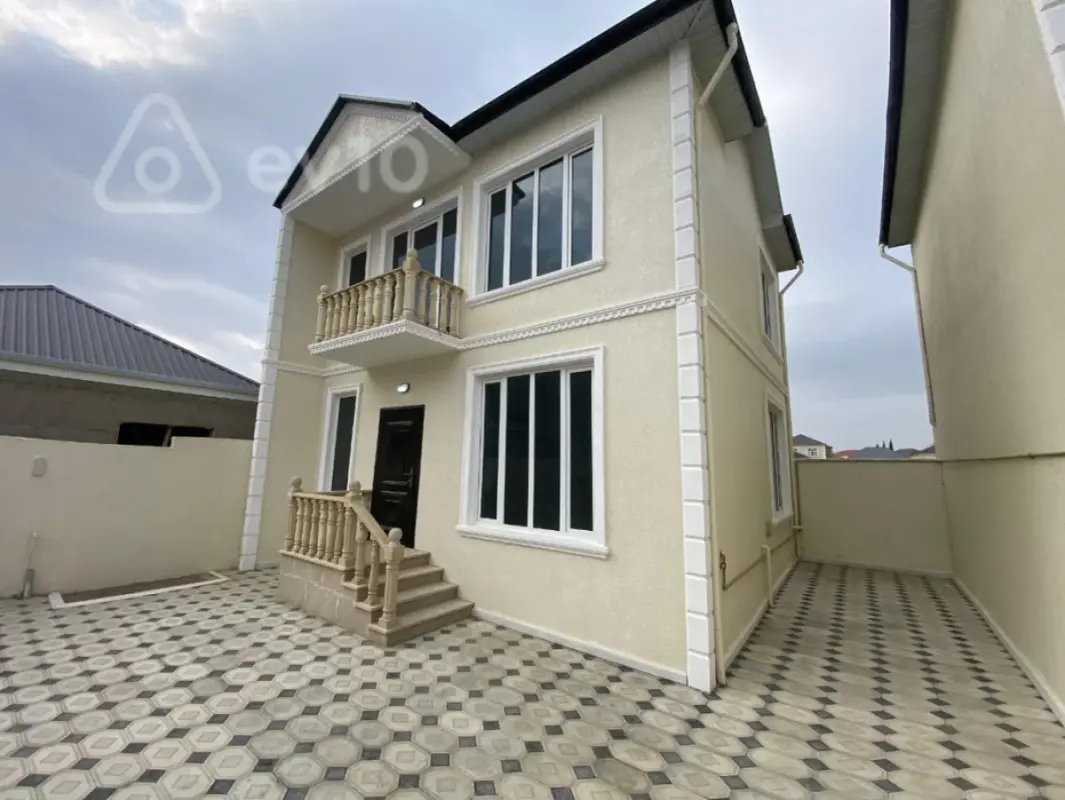 Satılır 4 otaqlı həyət evi 120 m²