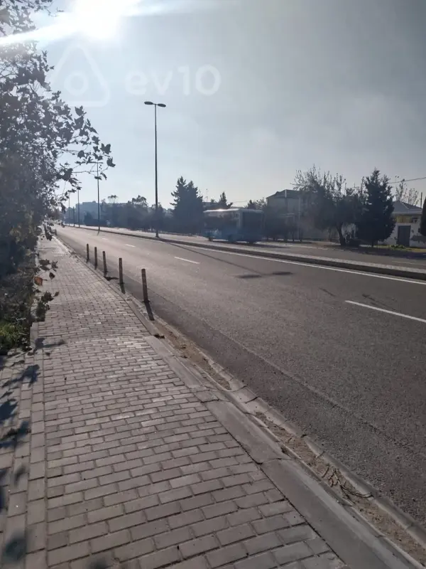 Satılır 6 otaqlı həyət evi 200 m²
