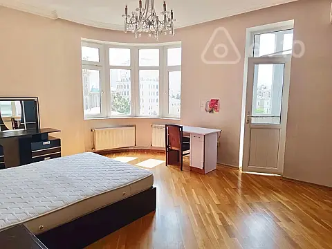 Kirayə verilir 3 otaqlı yeni tikili 150 m² — Bakı, Nəsimi 3 otaq 150.00 m²
