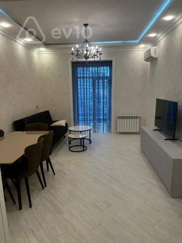 Kirayə verilir 2 otaqlı yeni tikili 70 m²