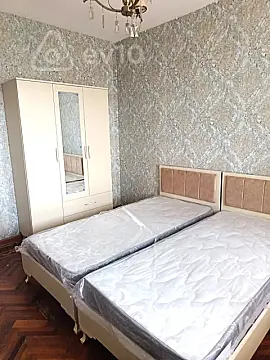 Kirayə verilir 2 otaqlı köhnə tikili 65 m² — Bakı, Nizami 2 otaq 65.00 m²