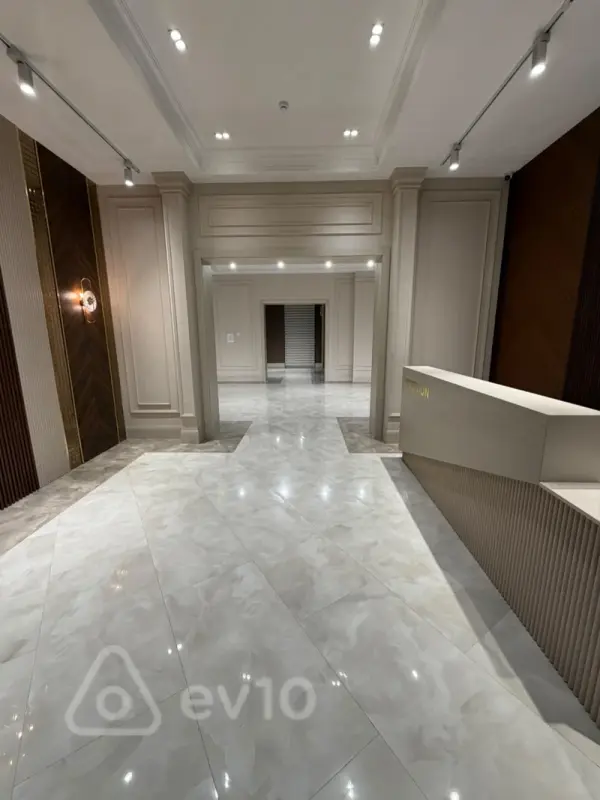Kirayə verilir 3 otaqlı yeni tikili 120 m²