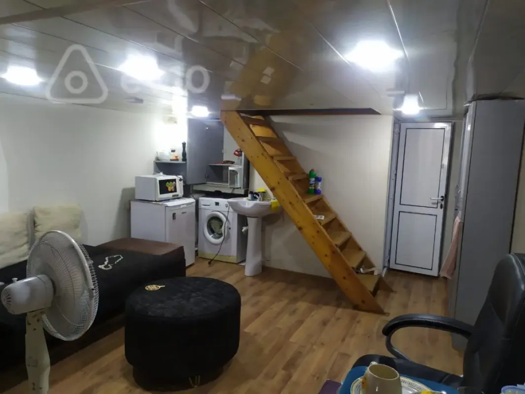 Kirayə verilir 2 otaqlı köhnə tikili 40 m²