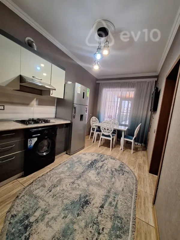 Kirayə verilir 4 otaqlı həyət evi 95 m²